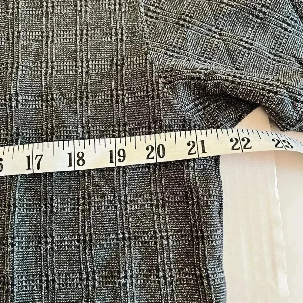 𝅺Chereskin gray long‎ sleeve collared pullover sweater size Small NWT